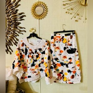 Women’s Elegant Devine New York 2 Pc Skirt Suit